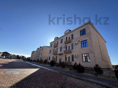 2-бөлмелі пәтер · 70 м² · 1/3 қабат, Мкр Сырдария 3 17, бағасы: 22 млн 〒 в 