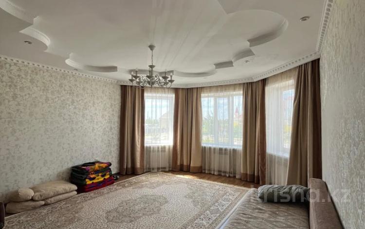 Отдельный дом · 5 комнат · 191.9 м² · 10 сот., Достык за 94 млн 〒 в Костанае — фото 2