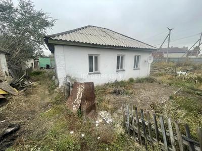 Жеке үй · 4 бөлме · 59 м² · 8.61 сот., Больничная 102, бағасы: 18 млн ₸ в Аксу