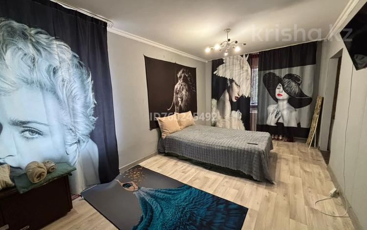 1-комнатная квартира · 40 м² · 5/5 этаж, Мухита — Казииту за 10 008 ₸ в Уральске, мкр Школьник — фото 2