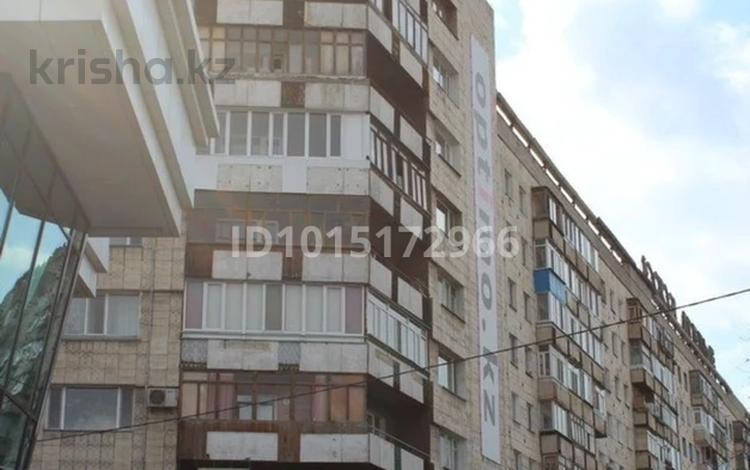 2-комнатная квартира · 44 м² · 9/9 этаж, мкр Новый Город, Нуркен Абдирова 25 за 14.5 млн ₸ в Караганде, Казыбек би р-н — фото 2