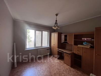 4-комнатная квартира, 84 м², 4/5 этаж, семятова — черепанова за 48.5 млн 〒 в Алматы, Ауэзовский р-н