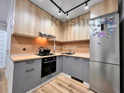 3-комнатная квартира · 72 м² · 8/9 этаж, 5 мкр 32 за 27 млн 〒 в Аксае