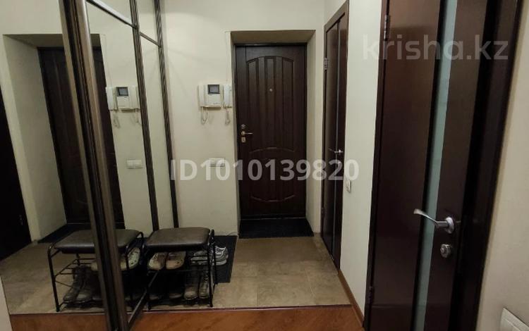 3-бөлмелі пәтер · 83.1 м² · 3/5 қабат, пр. Достык — рядом с гостиницей Алатау, бағасы: 100 млн ₸ в Алматы, Медеуский р-н — фото 4