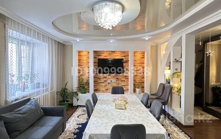 4-комнатная квартира · 130 м² · 10/11 этаж, Шаймерден Косшыгулулы 20 — Пентхаус за 45 млн ₸ в Астане, Сарыарка р-н — фото 2