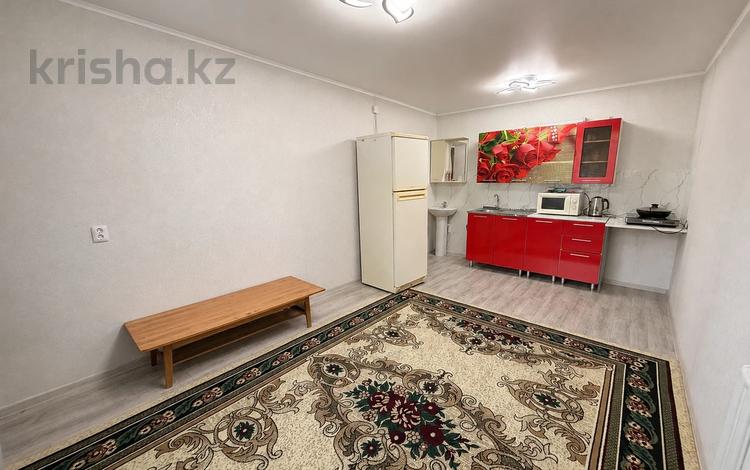 1-комнатная квартира · 16 м² · 2/9 этаж, Абая за 3.5 млн ₸ в Уральске — фото 2