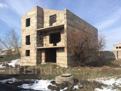Отдельный дом · 7 комнат · 300 м² · 10 сот., Отрадное — Отрадное за 10.5 млн ₸ в Темиртау