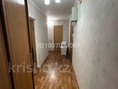 2-комнатная квартира · 60 м² · 3/10 этаж, мкр Новый Город, Ермекова 106А — Садик Школ Супермаркет Аян вокзал 2-3 остановки за 200 000 〒 в Караганде, Казыбек би р-н