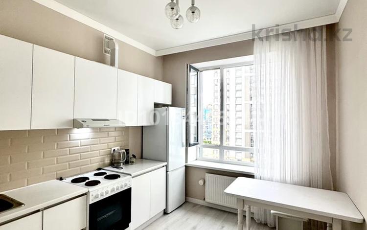 1-комнатная квартира · 35 м² · 8/12 этаж, Туран 55/6 за 220 000 ₸ в Астане, Нура р-н — фото 2