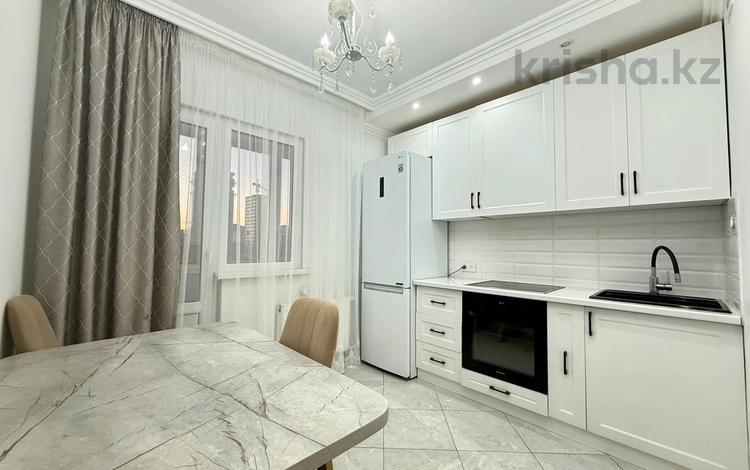 1-комнатная квартира · 37 м² · 5/12 этаж, Казыбек би 11 за 200 000 ₸ в Астане, Нура р-н — фото 2