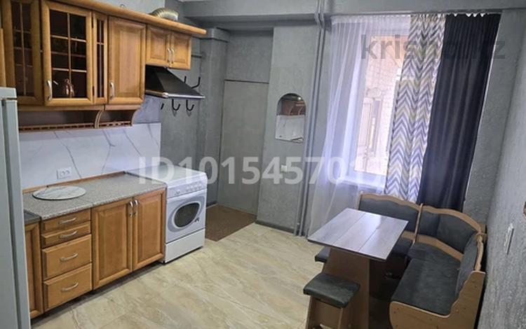 3-комнатная квартира · 80 м² · 1/2 этаж, Быковского 1а за 180 000 ₸ в Костанае — фото 2