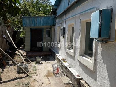 Отдельный дом · 2 комнаты · 45 м², мкр Думан-1, Сабыра Шарипова 17 — Николаева за 190 000 〒 в Алматы, Медеуский р-н