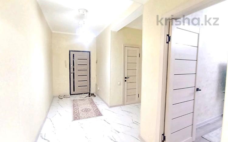 2-комнатная квартира, 62 м², 3/5 этаж, Коктем 20 за 23.7 млн 〒 в Талдыкоргане — фото 2