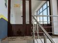Офисы, кабинеты и рабочие места · 190 м² за 500 000 ₸ в Шымкенте, Аль-Фарабийский р-н — фото 2