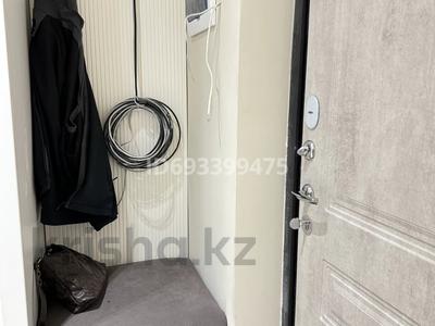 Пәтерлер в Туркестанской обл.: 3-бөлмелі пәтер · 78.1 м² · 3/3 қабат, Батырбекова 4/3, бағасы: 53 млн 〒 3-бөлмелі пәтер · 78.1 м² · 3/3 қабат, Батырбекова 4/3, бағасы: 53 млн 〒 в Туркестане