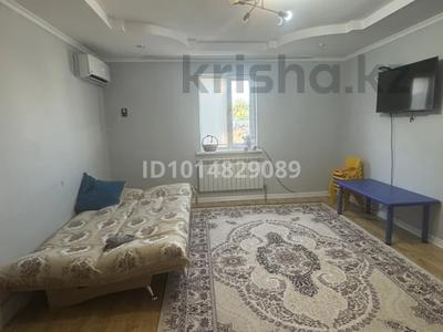 Отдельный дом · 4 комнаты · 180 м² · 10 сот., мкр Коктем, Жубандык бекмуханова 4 за 21 млн ₸ в Атырау