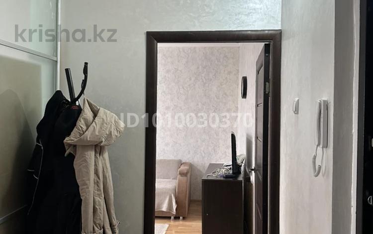 1-комнатная квартира · 39 м² · 9/9 этаж, мкр Жетысу-1 17 за 230 000 ₸ в Алматы, Ауэзовский р-н — фото 5
