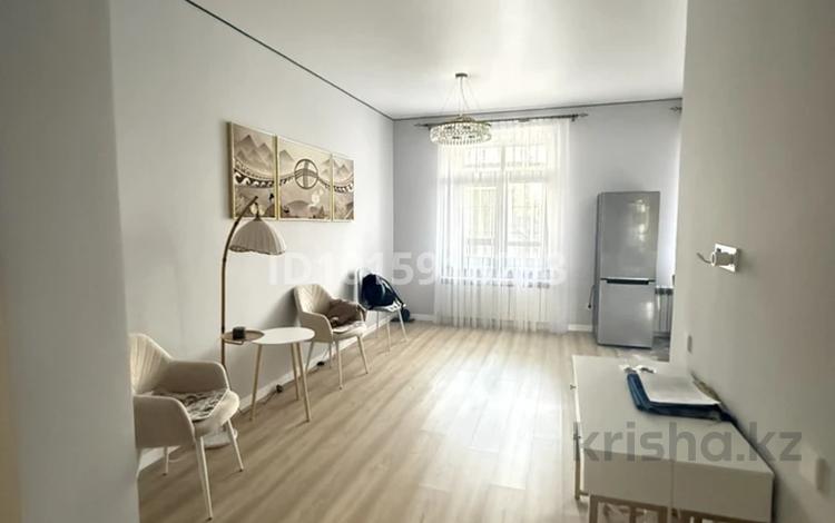 3-комнатная квартира · 100 м² · 3/3 этаж, мкр Горный Гигант, Затаевича 3 за 125 млн ₸ в Алматы, Медеуский р-н — фото 2