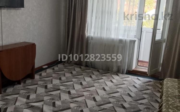 2-комнатная квартира · 48 м² · 2/5 этаж, Сарайшык 56 — Находится возле 11 школы за 26 млн ₸ в Уральске — фото 2