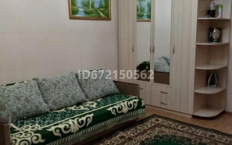1-комнатная квартира · 45 м² · 8/10 этаж, 4-й мкр 3 за 6 000 ₸ в Актау — фото 6