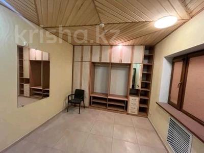 Аренда домов или дач в Мангистауской обл.: Отдельный дом · 5 комнат · 700 м² · помесячно, мкр "Самал", Мкр "Самал" 58 за 1.8 млн 〒 Отдельный дом · 5 комнат · 700 м² · помесячно, мкр "Самал", Мкр "Самал" 58 за 1.8 млн 〒 в Актау, мкр "Самал"