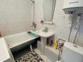 2-комнатная квартира · 45 м² · 5/5 этаж, мкр Юго-Восток, Муканова 14/3 за 15 млн ₸ в Караганде, Казыбек би р-н — фото 9
