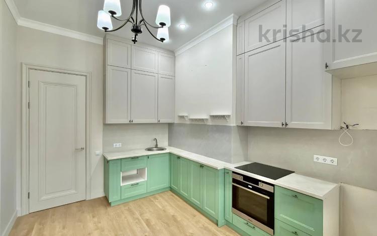 3-комнатная квартира · 90 м² · 9/9 этаж, Е 900 8 за 80.5 млн ₸ в Астане, Есильский р-н — фото 2