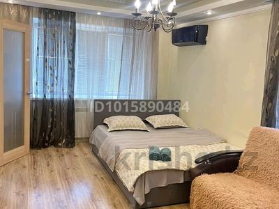 1-комнатная квартира · 56 м² · 2/4 этаж, Гагарина 105 за 12 000 ₸ в Уральске