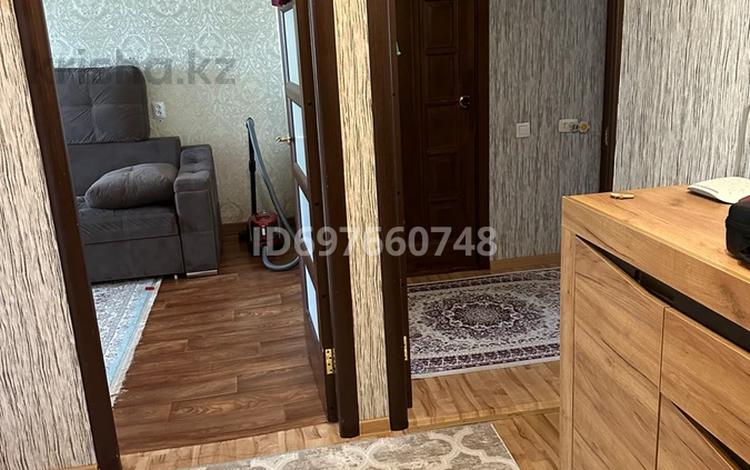 3-бөлмелі пәтер · 69.4 м² · 4/5 қабат, 4 микрорайон 12, бағасы: 12 млн ₸ в Алге — фото 16