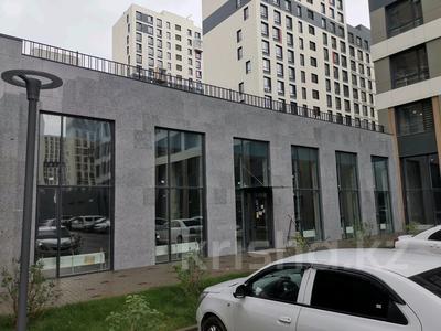 Еркін, кеңселер, дүкендер мен бутиктер, қоғамдық тамақтану орны, сұлулық салондары, медорталықтар мен дәріханалар, білім орталықтары, ойын-сауық · 308.7 м², бағасы: ~ 185.2 млн ₸ в Астане, Нура р-н