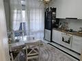 2-комнатная квартира · 62 м² · 2/15 этаж, проспект Абая 165 — Тургут Озала за 72 млн ₸ в Алматы, Алмалинский р-н — фото 11