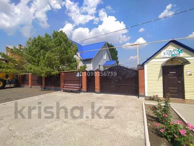 Жеке үй · 6 бөлме · 500 м² · 16 сот., Чапаева, бағасы: 1.5 млн ₸ в Аксае