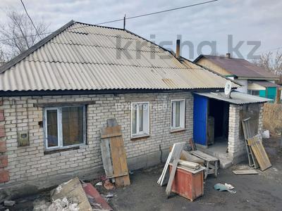 Отдельный дом · 4 комнаты · 90 м² · 8 сот., 1 лодочная 53а — Пристани за 6.5 млн 〒 в Семее