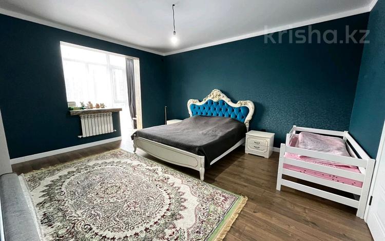 4-бөлмелі пәтер · 125 м² · 6/10 қабат, Самал, бағасы: 42 млн ₸ в Уральске — фото 2
