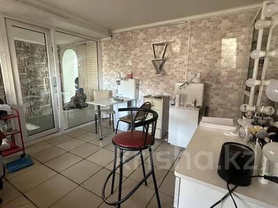 Салоны красоты · 78 м² за 44 млн ₸ в Караганде, Казыбек би р-н