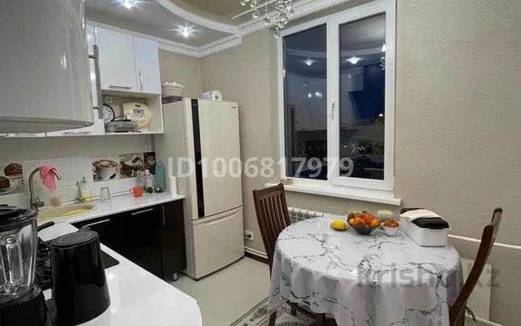 3-бөлмелі пәтер · 68.6 м² · 3/9 қабат, 5 мкрн 4, бағасы: 32 млн ₸ в Аксае — фото 2