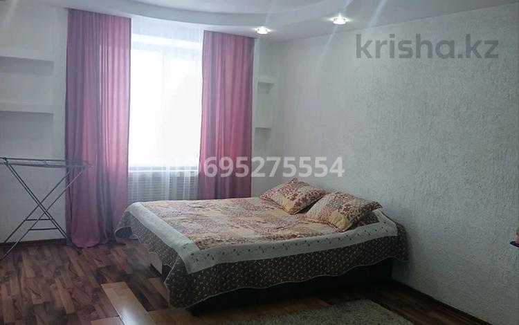 1-бөлмелі пәтер · 40 м² · 9/14 қабат, Ауезова 3 — Ауезова 3, бағасы: 8 000 ₸ в Семее — фото 102