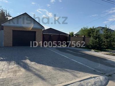 Отдельный дом · 3 комнаты · 145 м² · 10 сот., Цветочная 384 за 49 млн 〒 в Костанае