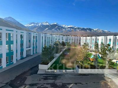 3-бөлмелі пәтер · 100 м² · 3/3 қабат, Какимбек Салыков 42, бағасы: 580 000 ₸ в Алматы, Бостандыкский р-н