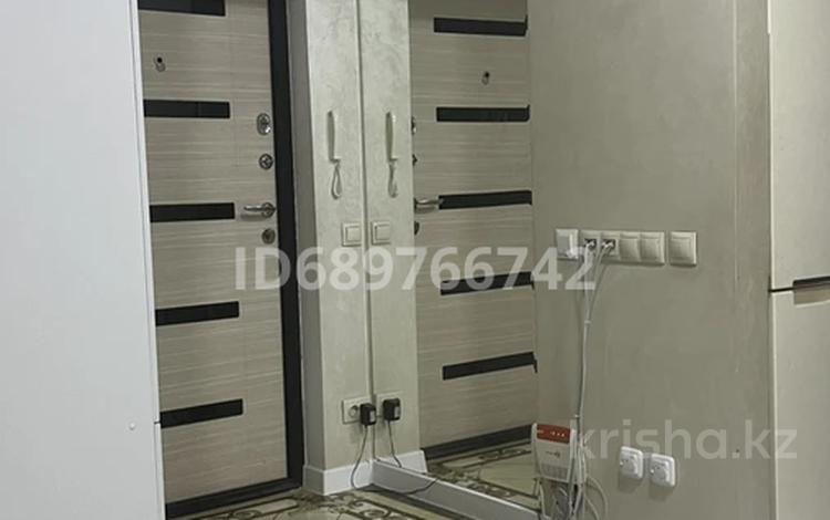 3-бөлмелі пәтер · 76.1 м² · 4/10 қабат, №12 ш/а., 12-й мкрн 26 — Алтынсарина Шаляпина, бағасы: 65 млн ₸ в Алматы, Ауэзовский р-н — фото 3