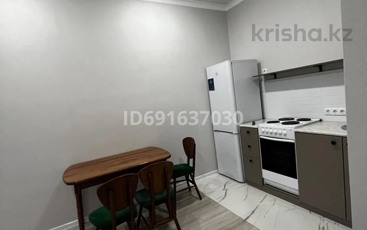 2-комнатная квартира, 38 м², 8/9 этаж, Толе би 25а