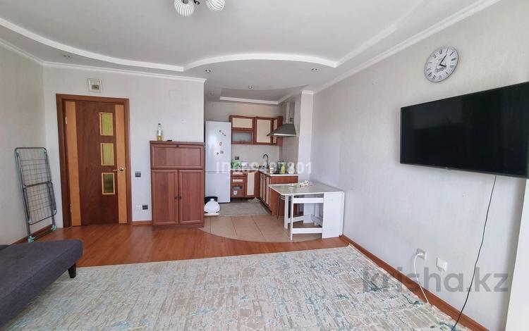 2-бөлмелі пәтер · 49.3 м² · 9/9 қабат, проспект Каныша Сатпаева 2Б — 16 школа, бағасы: 160 000 ₸ в Атырау — фото 11