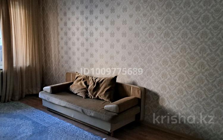 1-бөлмелі пәтер · 34 м² · 1/5 қабат, Жамбыл 16, бағасы: 15 млн ₸ в Конаеве — фото 2