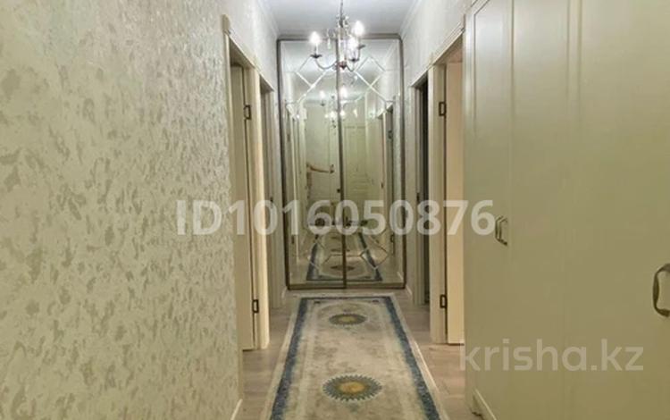 4-бөлмелі пәтер · 97 м² · 5/5 қабат, 13-ш/а. 17, бағасы: 22 млн ₸ в Актау, 13-й мкр — фото 2