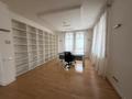 6-комнатная квартира · 423 м² · 3/4 этаж, Керей-Жәнібек хандар 276/15 за 890 млн ₸ в Алматы, Медеуский р-н — фото 3