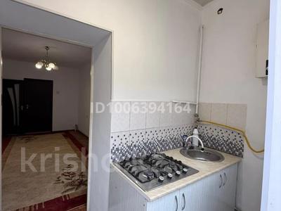 Отдельный дом · 3 комнаты · 90 м², Бектурганова — Аскарова Пушкина за 150 000 〒 в Таразе