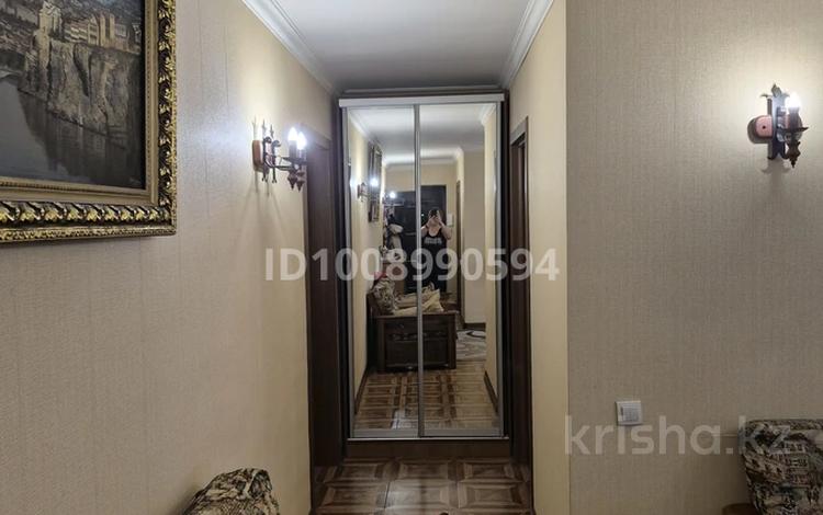3-комнатная квартира · 57 м² · 2/5 этаж, Абая 49 за 25.8 млн ₸ в Астане, р-н Байконур — фото 2