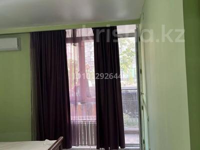 2-бөлмелі пәтер · 49.2 м² · 1/9 қабат, мкр Шугыла 340/35к1, бағасы: 27 млн ₸ в Алматы, Наурызбайский р-н