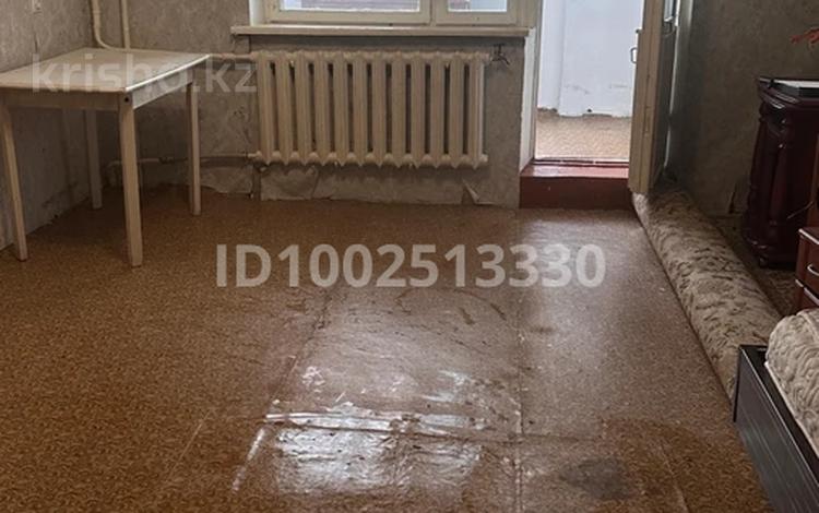 3-комнатная квартира · 68 м² · 3/9 этаж, Толе би 98 — 9 этажки за 100 000 〒 в Таразе — фото 2