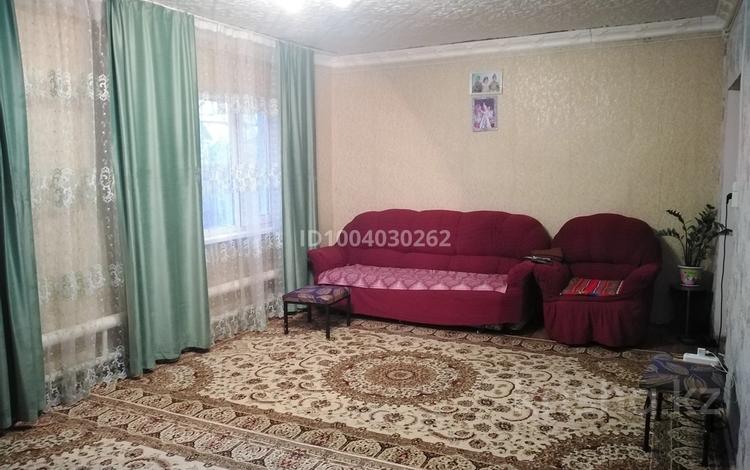 Часть дома · 4 комнаты · 110 м² · 1000 сот., Луговая 1 за 11.5 млн ₸ в Аксае — фото 5